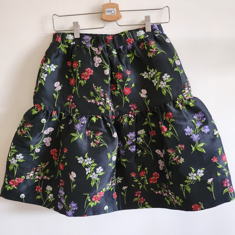 OSCAR DE LA RENTA I S (16Y) Embroidered Floral Skirt - Picture 2 of 9